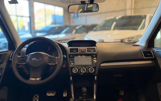 imagem-https://www.socarrao.com.br/sc-vehicle-images-prod/4003461/1790368854576-8492445_8_B_b119836ff1.jpeg