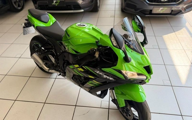 imagem-https://www.socarrao.com.br/sc-vehicle-images-prod/4003494/1790016267212-8418530_18_B_d074aa5361.jpeg