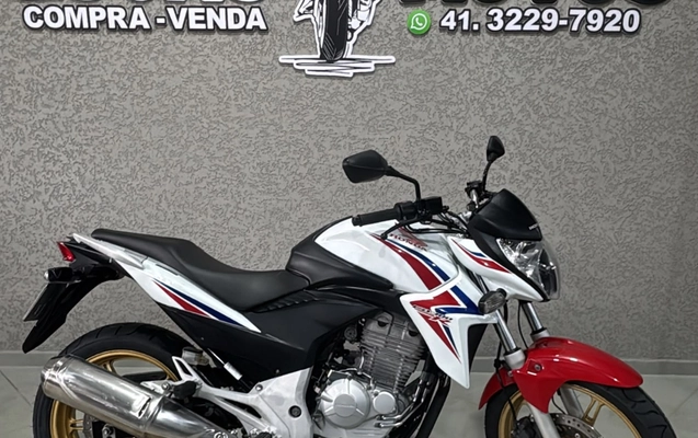 imagem-https://www.socarrao.com.br/sc-vehicle-images-prod/4003582/1790014478042-V2hhdHNBcHAgSW1hZ2UgMjAyNi0wOS0xOSBhdCAxMi4zOC4wMy5qcGVn.jpeg