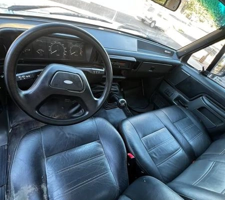 imagem-https://www.socarrao.com.br/sc-vehicle-images-prod/4003632/1790014611838-8458887_12_B_3c960b75d7.jpeg