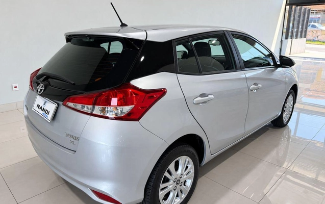 imagem-https://www.socarrao.com.br/sc-vehicle-images-prod/4003651/1790014555872-1237351.jpg
