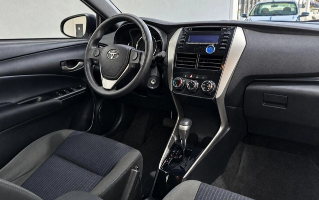 imagem-https://www.socarrao.com.br/sc-vehicle-images-prod/4003651/1790014555875-1237347.jpg