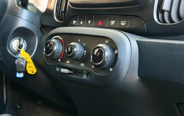 imagem-https://www.socarrao.com.br/sc-vehicle-images-prod/4003654/1790014557615-eb42cca0a4f8477daf20ffc82eab7065_1790014539051.jpg
