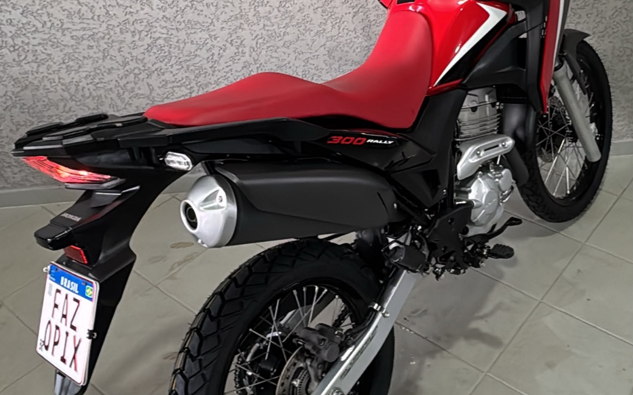 imagem-https://www.socarrao.com.br/sc-vehicle-images-prod/4003680/1790014581317-V2hhdHNBcHAgSW1hZ2UgMjAyNi0wOS0xNSBhdCAxMS41Mi4wNS5qcGVn.jpeg