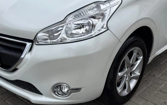 imagem-https://www.socarrao.com.br/sc-vehicle-images-prod/4003719/1790015715022-8467304_10_B_71dd539adc.jpeg