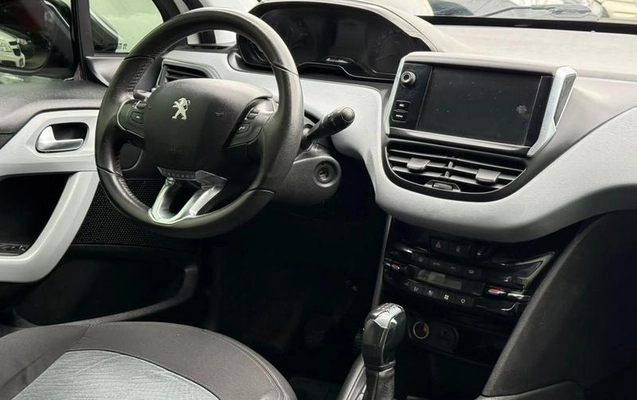 imagem-https://www.socarrao.com.br/sc-vehicle-images-prod/4003719/1790015715025-8467304_6_B_aac9b77adb.jpeg