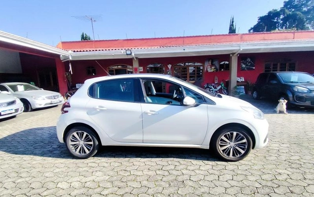 imagem-https://www.socarrao.com.br/sc-vehicle-images-prod/4003786/1790197616072-8497721_9_B_fae8ed6de5.jpeg