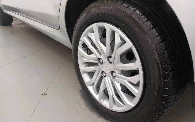 imagem-https://www.socarrao.com.br/sc-vehicle-images-prod/4003828/1790014979505-1_032250.jpg