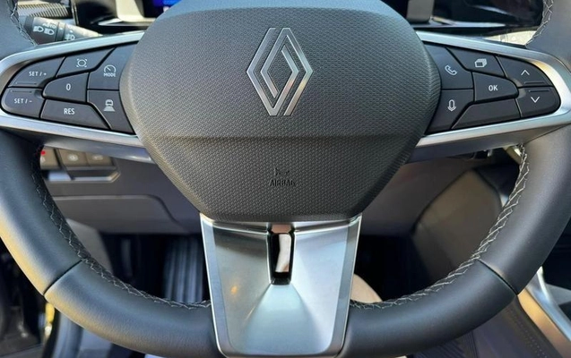 imagem-https://www.socarrao.com.br/sc-vehicle-images-prod/4003835/1790017082610-8447789_12_B_45ca2015b4.jpeg