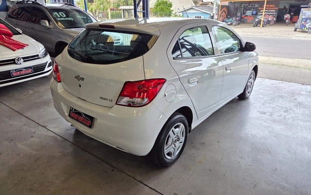 imagem-https://www.socarrao.com.br/sc-vehicle-images-prod/4003852/1790015029890-956f424d09684582a2c4fbda4ebb7070_1789584347321.jpg