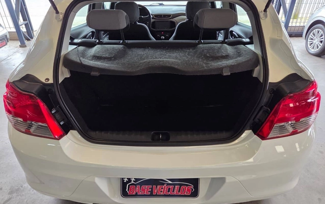 imagem-https://www.socarrao.com.br/sc-vehicle-images-prod/4003852/1790015029891-5b7ed305c08243fc8a8ee07e66840bc6_1789584347324.jpg