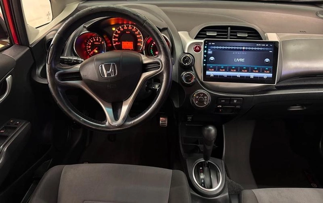 imagem-https://www.socarrao.com.br/sc-vehicle-images-prod/4003863/1790016986517-8466868_4_B_7cb10d4a68.jpeg