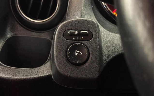 imagem-https://www.socarrao.com.br/sc-vehicle-images-prod/4003863/1790016986527-8466868_10_B_81e6352378.jpeg