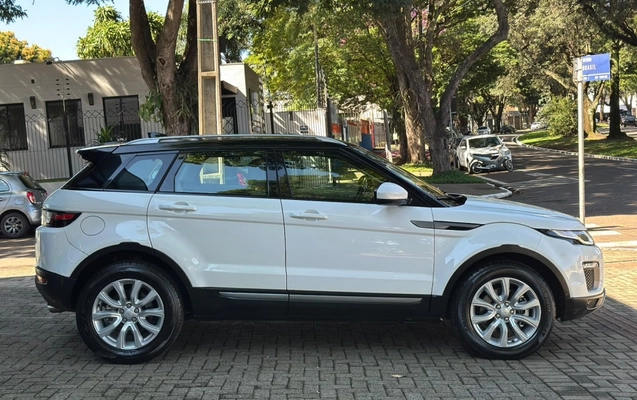 imagem-https://www.socarrao.com.br/sc-vehicle-images-prod/4003864/1790015155742-15_042548.jpg