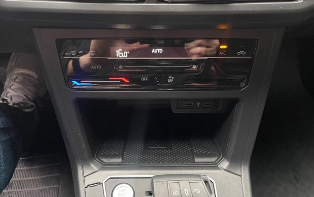 imagem-https://www.socarrao.com.br/sc-vehicle-images-prod/4003867/1790015176452-MDRiODVhNTctN2MxZi00Zjg1LWExYjAtYmQ1MDE1MmM0YmI4LmpwZWc.jpeg