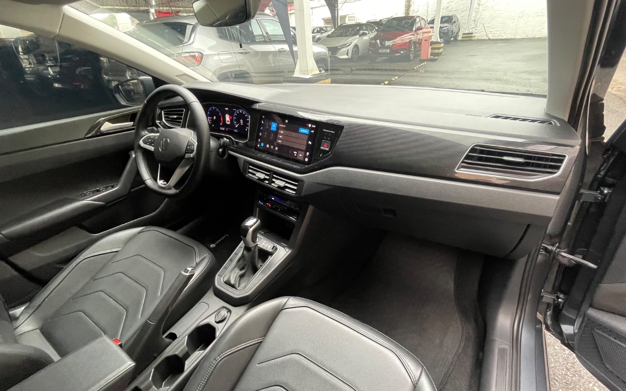 imagem-https://www.socarrao.com.br/sc-vehicle-images-prod/4003867/1790015176540-MDM5YjdkNTUtMjBmNi00OTU0LTllNmYtYjJjNTU3OWMwNDRkLmpwZWc.jpeg