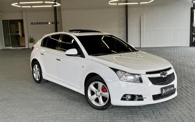 imagem-https://www.socarrao.com.br/sc-vehicle-images-prod/4004021/1790015396017-8455880_17_B_f68b38bfd3.jpeg