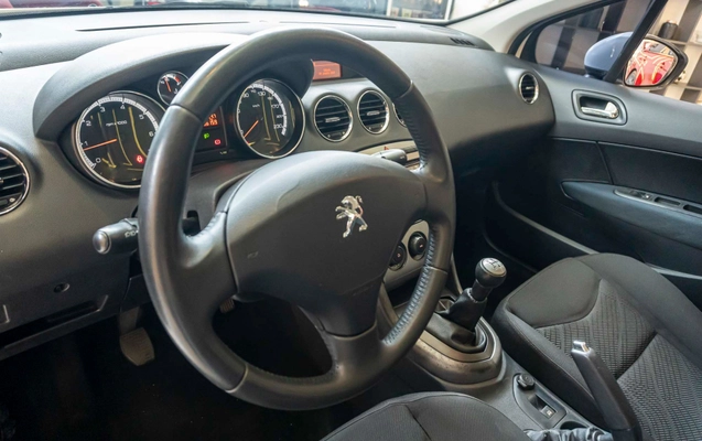 imagem-https://www.socarrao.com.br/sc-vehicle-images-prod/4004138/1790015606158-9cefc96b-7f9d-4296-8dfc-300cf5a8527d.jpg