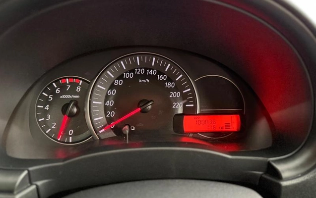 imagem-https://www.socarrao.com.br/sc-vehicle-images-prod/4004192/1790015636946-8432505_7_B_94ca26c67f.jpeg