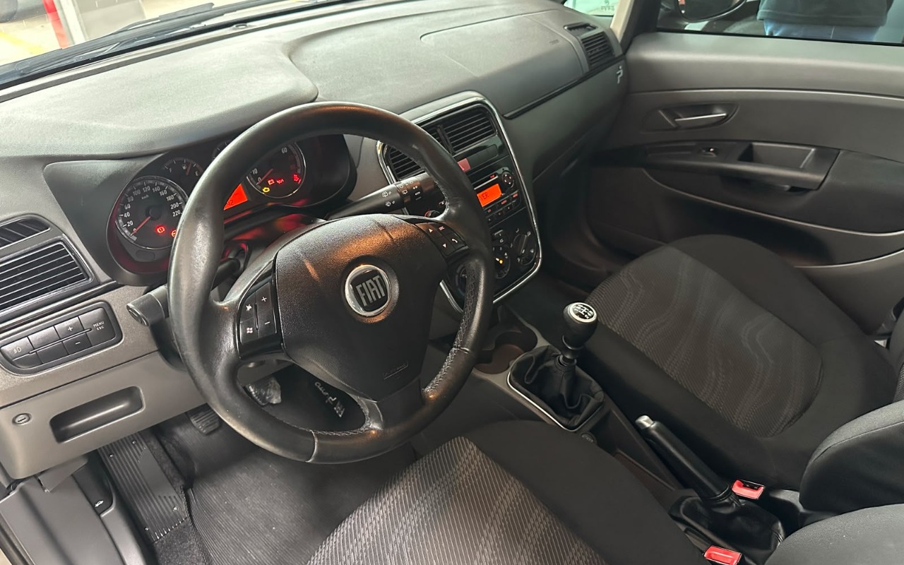 imagem-https://www.socarrao.com.br/sc-vehicle-images-prod/4004294/1790015907791-aHRxdy5qcGVn.jpeg