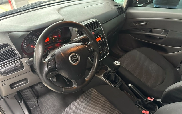 imagem-https://www.socarrao.com.br/sc-vehicle-images-prod/4004294/1790015907791-aHRxdy5qcGVn.jpeg