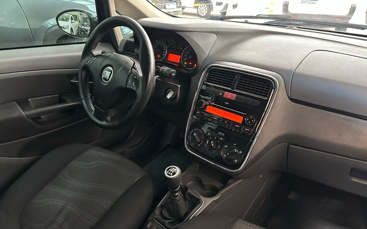 imagem-https://www.socarrao.com.br/sc-vehicle-images-prod/4004294/1790015907927-anRlLmpwZWc.jpeg