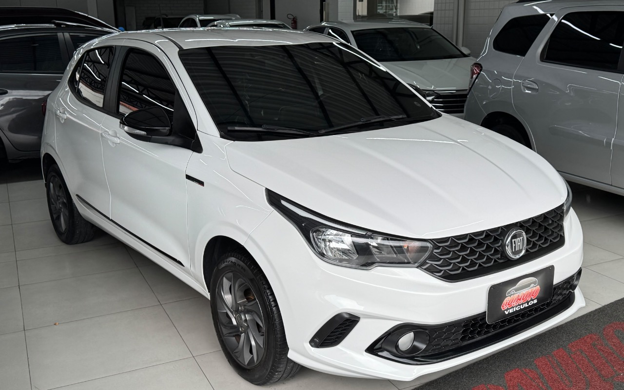 Fiat Argo DRIVE 1.3 8V Flex 2020 Branco — foto 1 de 3