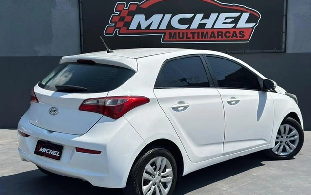 imagem-https://www.socarrao.com.br/sc-vehicle-images-prod/4004323/1790016096537-8495524_14_B_71e4cb74b3.jpeg