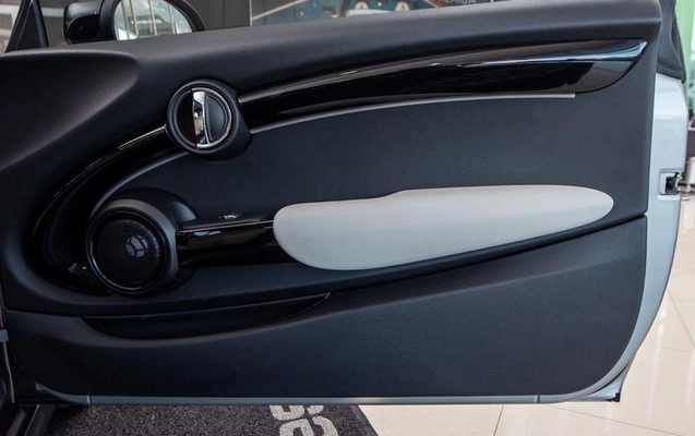 imagem-https://www.socarrao.com.br/sc-vehicle-images-prod/4004384/1790016162845-8489005_5_B_76edc0dba4.jpeg