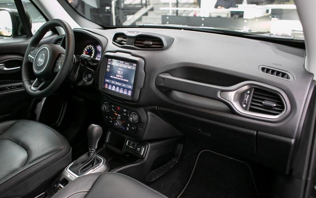 imagem-https://www.socarrao.com.br/sc-vehicle-images-prod/4004387/1790016164431-8490833_11_B_e672450194.jpeg