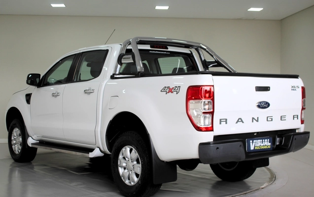 imagem-https://www.socarrao.com.br/sc-vehicle-images-prod/4004450/1790016216542-5_034002.jpg