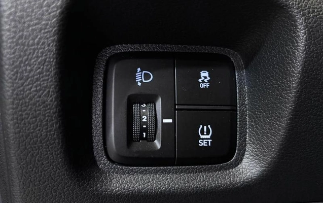 imagem-https://www.socarrao.com.br/sc-vehicle-images-prod/4004455/1790100310702-8497690_8_B_b9c4334e7f.jpeg