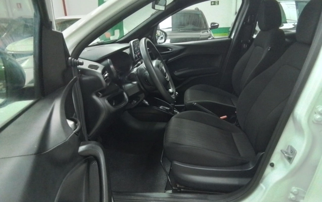 imagem-https://www.socarrao.com.br/sc-vehicle-images-prod/4004564/1790016512921-3_034831.jpg