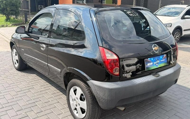 imagem-https://www.socarrao.com.br/sc-vehicle-images-prod/4004570/1790255077554-8460439_9_B_f4ec61791f.jpeg