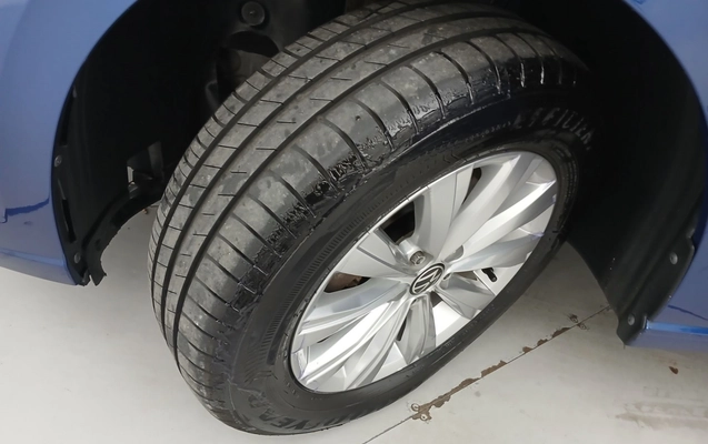 imagem-https://www.socarrao.com.br/sc-vehicle-images-prod/4004605/1790016575370-1_031035.jpg