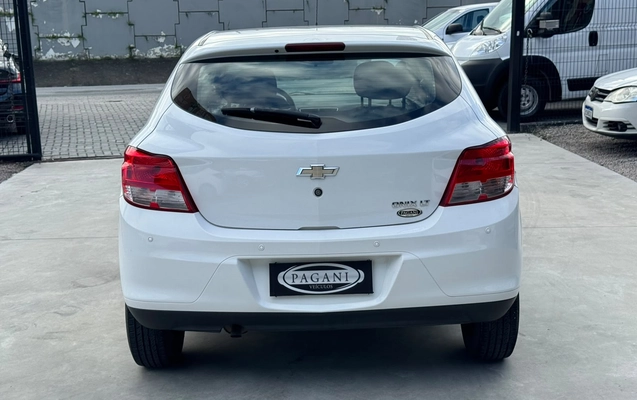imagem-https://www.socarrao.com.br/sc-vehicle-images-prod/4004621/1790016641061-003_4277c369946974df938f2ab6b34e3410.jpeg