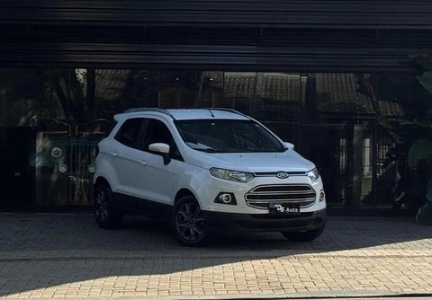 Ford EcoSport 2014 Branco — foto 1 de 3