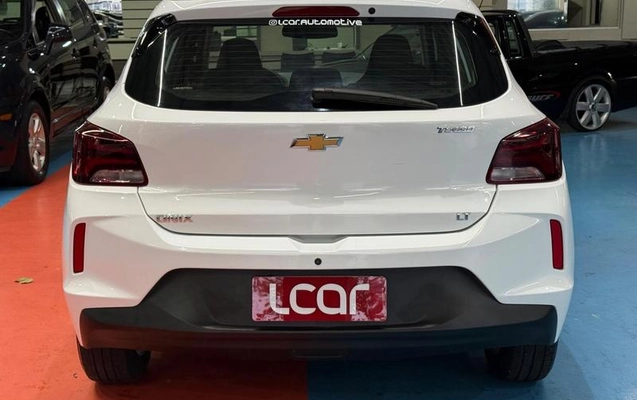 imagem-https://www.socarrao.com.br/sc-vehicle-images-prod/4004684/1790016770768-7831321_27_B_844e56f9fe.jpeg