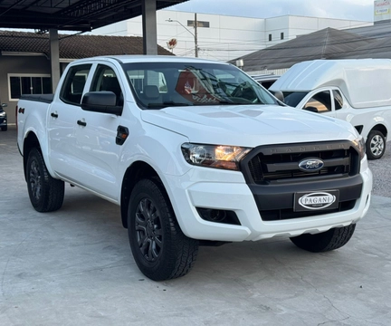 Ford Ranger 2023 Branco — foto 1 de 3