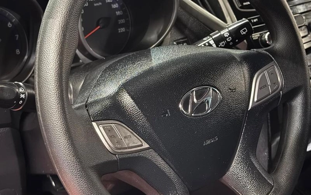 imagem-https://www.socarrao.com.br/sc-vehicle-images-prod/4004701/1790016953373-8476408_5_B_bd1410bd68.jpeg