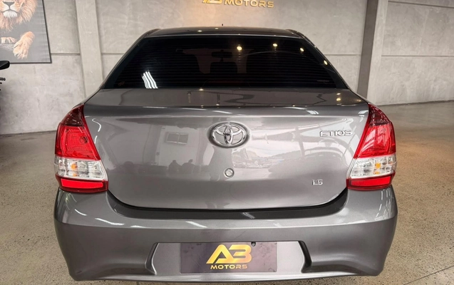 imagem-https://www.socarrao.com.br/sc-vehicle-images-prod/4004773/1790017753846-aa4577d5dad0403dbddbc4f34d8e966a_1790017094420.jpg