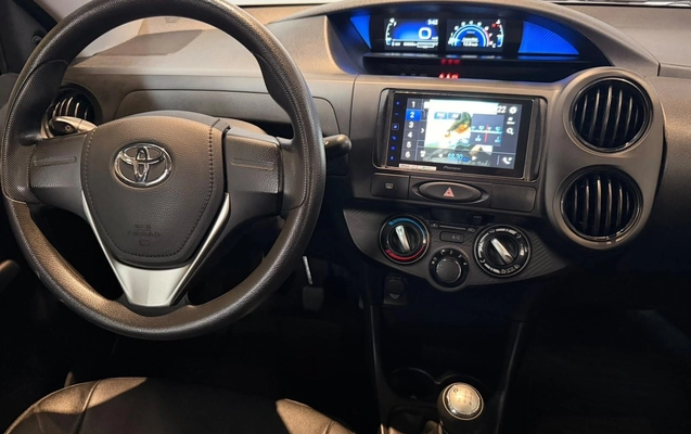 imagem-https://www.socarrao.com.br/sc-vehicle-images-prod/4004773/1790017753847-33ba711a812641819c534e9701987074_1790017095175.jpg