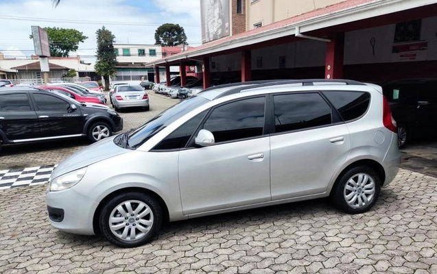 imagem-https://www.socarrao.com.br/sc-vehicle-images-prod/4004775/1792155406035-8497053_8_B_2cdbc0bc90.jpeg