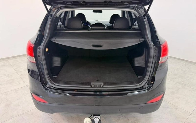 imagem-https://www.socarrao.com.br/sc-vehicle-images-prod/4005032/1790017503844-8482967_15_B_28e0b9fbeb.jpeg