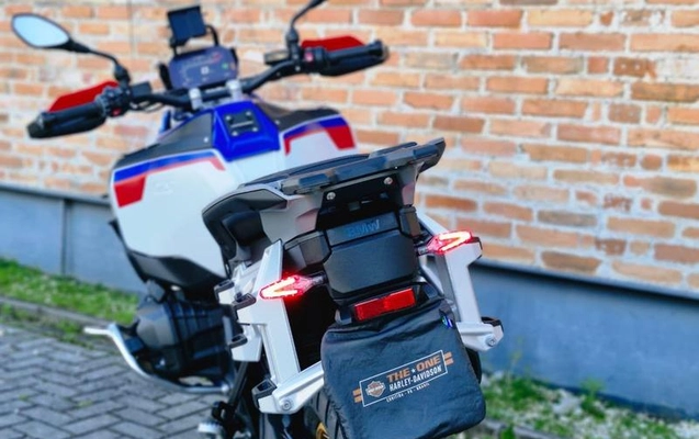 imagem-https://www.socarrao.com.br/sc-vehicle-images-prod/4005042/1790366203413-8498066_3_B_027f6522d5.jpeg
