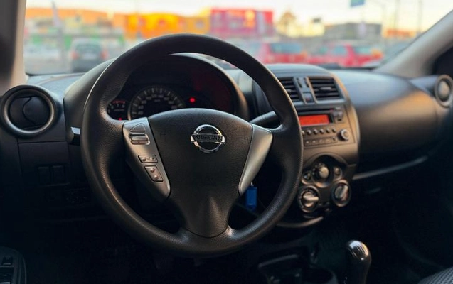 imagem-https://www.socarrao.com.br/sc-vehicle-images-prod/4005087/1790017736585-8197433_8_B_358c0d87df.jpeg