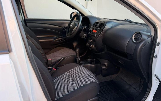 imagem-https://www.socarrao.com.br/sc-vehicle-images-prod/4005087/1790017736589-8197433_8_B_e9967fe4d8.jpeg