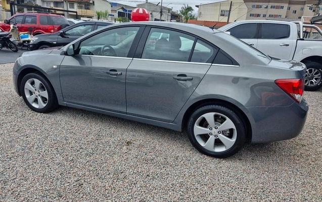 imagem-https://www.socarrao.com.br/sc-vehicle-images-prod/4005088/1790017738243-8498096_4_B_eeb9b7193a.jpeg