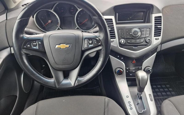 imagem-https://www.socarrao.com.br/sc-vehicle-images-prod/4005088/1790017738253-8498096_9_B_addf69cd1a.jpeg