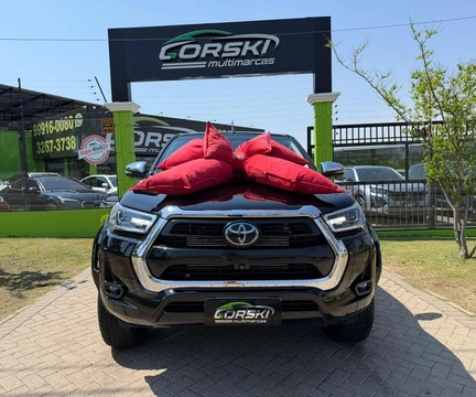 Toyota Hilux 2024 Preto — foto 1 de 3
